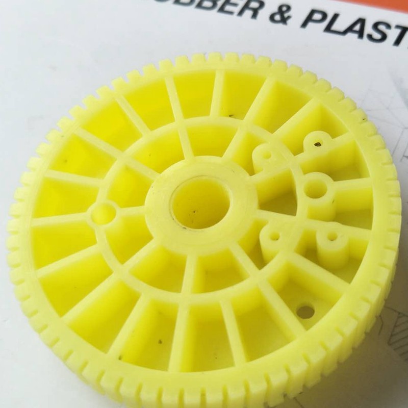 injection molding customized plastic gear part