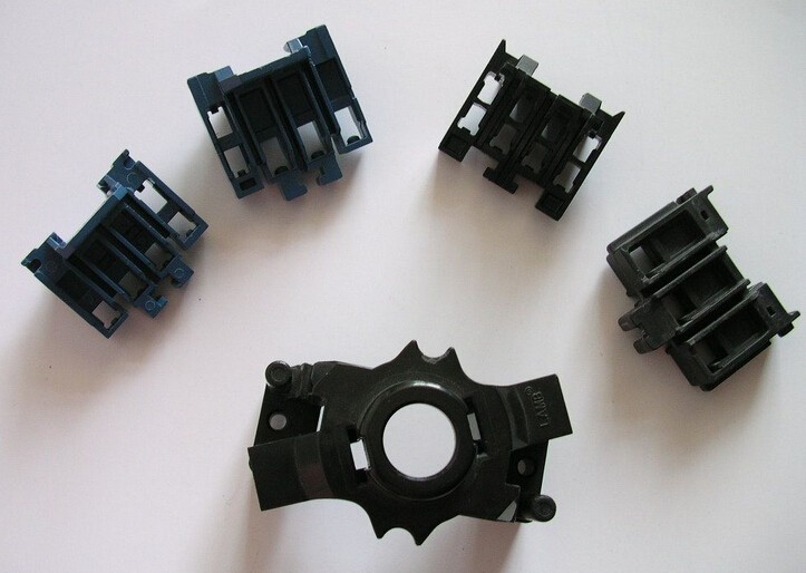 injection molding components